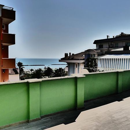 Hotel Desiree San Benedetto del Tronto Luaran gambar