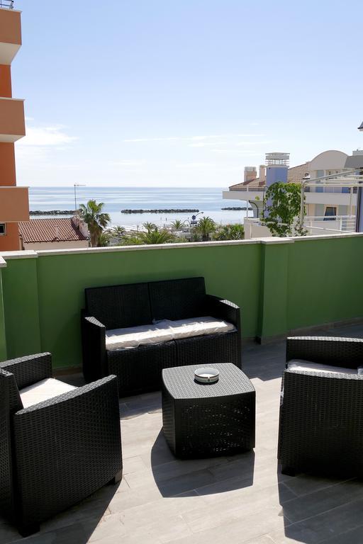 Hotel Desiree San Benedetto del Tronto Luaran gambar