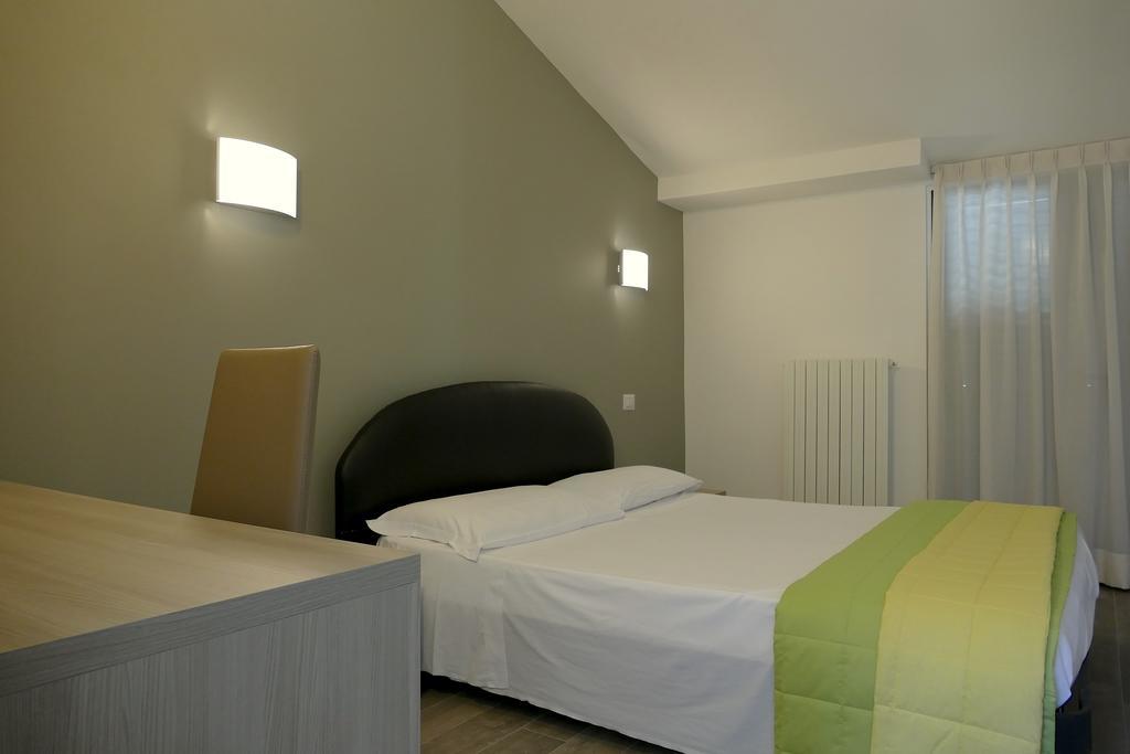 Hotel Desiree San Benedetto del Tronto Luaran gambar