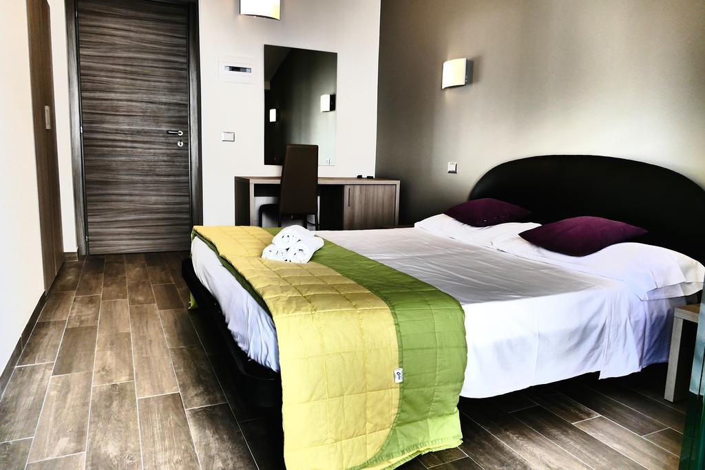 Hotel Desiree San Benedetto del Tronto Luaran gambar
