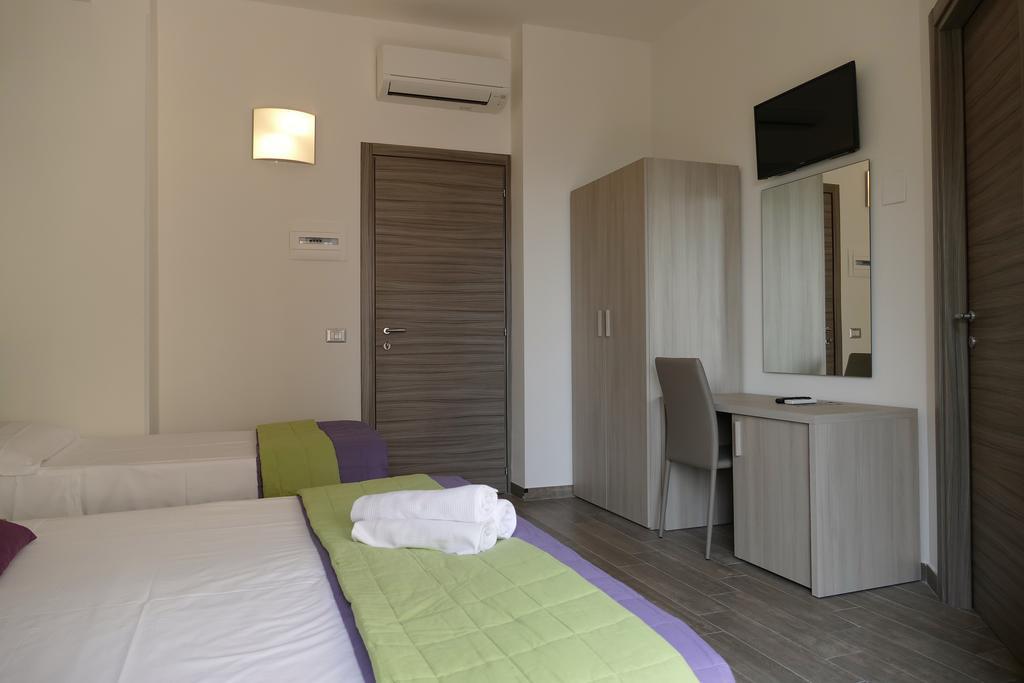 Hotel Desiree San Benedetto del Tronto Luaran gambar