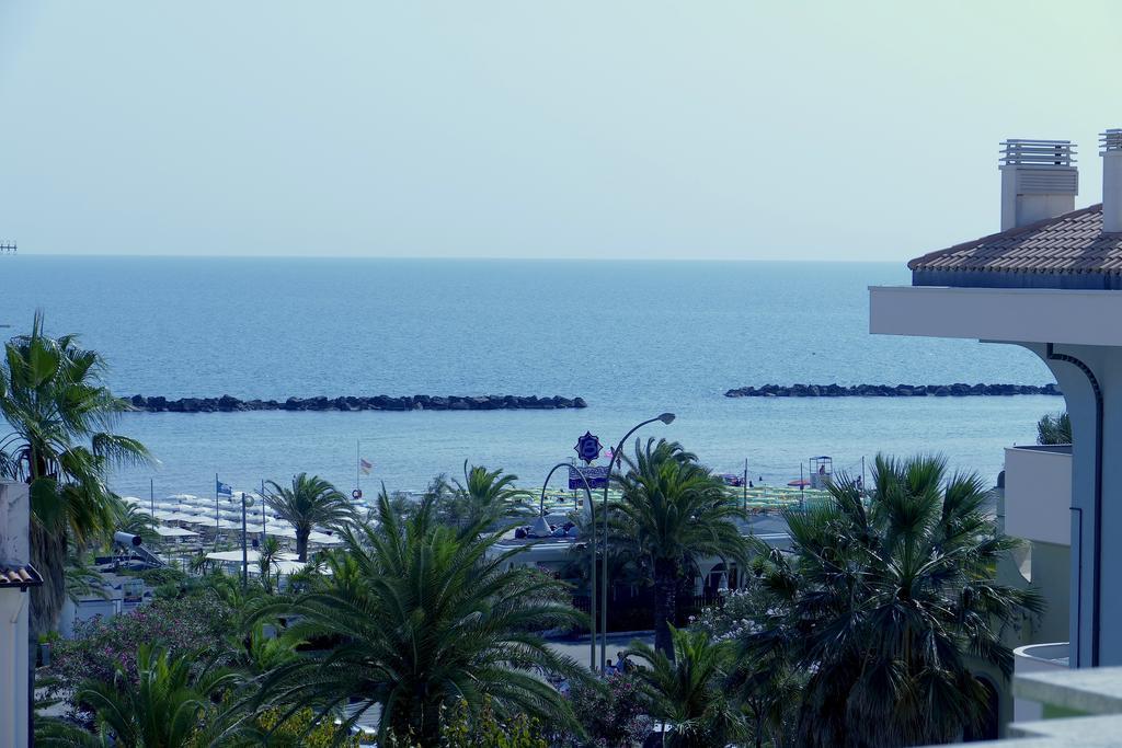 Hotel Desiree San Benedetto del Tronto Luaran gambar