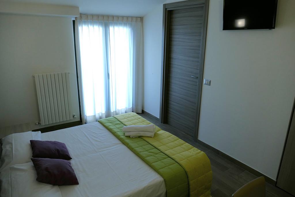 Hotel Desiree San Benedetto del Tronto Luaran gambar