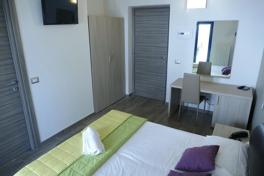 Hotel Desiree San Benedetto del Tronto Luaran gambar